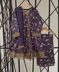 ชุดเดรสเด็กผู้หญิงปักลายไหม 3 ชิ้น คอลเลคชั่นวันอีด '26 - Product Image 2