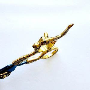 Ciseaux à manche dragon, ciseaux durables en acier inoxydable, ciseaux à motif dragon, outil de coupe professionnel pour barbier, manche dragon - Product Image 3