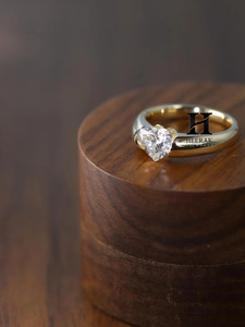 Anillo de Compromiso con Diamante Cultivado en Laboratorio con Corte Corazón, Certificado por IGI, Oro Amarillo de 14K, Anillo Solitario con Engaste de Bisel para Mujer, Joyería Personalizada - Product Image 5