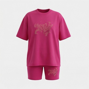 Ensemble 2 pièces tricoté pour femme : T-shirt à col rond et manches courtes et short au-dessus du genou, imprimé métallisé, coupe décontractée, printemps - Product Image 1