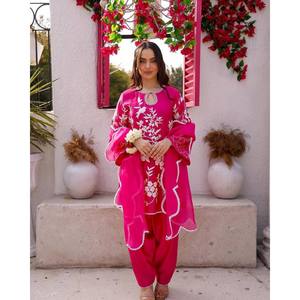 ชุดสูทสำหรับปาร์ตี้ของผู้หญิงชุดสูทงานปาร์ตี้แบบถักด้วยด้ายและลำดับเสื้อท่อนล่างและ dupatta เพื่อให้ดูสง่างาม - Product Image 4