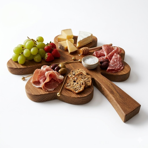 Tabla de Servir de Madera de Alta Calidad al por Mayor, Plato con Forma de Trébol de Cuatro Hojas para Fiestas de Año Nuevo y Día de San Patricio - Product Image 1