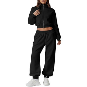 Ensemble deux pièces en coton pour femmes, vêtements d'été, survêtements de sport pour femmes, tenue d'été, t-shirt et short - Product Image 1