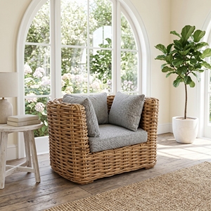 Fauteuil Surabaya en bois d'acajou avec cadre en rotin demi-tressé, coussins gris clair poli Dhapnie, fauteuil de jardin haut de gamme pour l'extérieur - Product Image 2