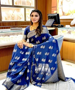 Blue Silk Saree Gold Zari Work Traditional Indian Wedding Party Wear Women Floor-Length Ethnic Outfit All Seasons High-quality - Product Image 2