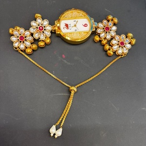 Bracelet de montre Rajasthani Kundan Meenakari Peacock Dial, plaqué or traditionnel, fait main, ethnique, pour femmes - Product Image 1