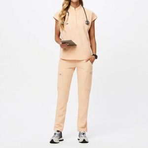 OEM Custom Nurse <b>Scrubs</b> <b>Set</b> Breathable Medical Uniform Comfortable Hospital Workwear Fast Delivery Supplier <b>Scrubs</b> <b>Set</b> - Product Image 1
