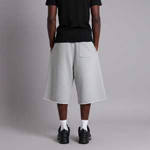 Short de sport pour homme, style urbain, poids lourd, taille élastique, avec logo personnalisé sérigraphié et poches latérales - Product Image 3