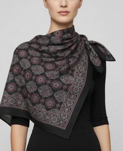 High Quality Soft Woven Cotton <b>Scarf</b> Ideal For Comfortable Daily Wear Black Color Cotton <b>Scarf</b> At Low Price - Product Image 1