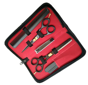 Tijeras de Corte de Pelo Profesionales de Acero Inoxidable de Alta Calidad, Color Negro Dorado, para Barbería, de Ariston International - Product Image 5