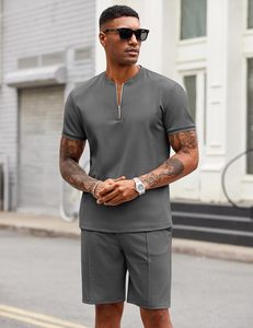 T-shirt et short d'été pour homme, respirant, uni, décontracté, en tissu tricoté imprimé numériquement, 100% polyester, léger, 220g, pour la gym et la course à pied - Product Image 3