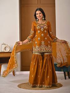 Ensemble Kurti et pantalon en soie brodée marron, séchage rapide, toutes saisons, avec dupatta, tenue traditionnelle ethnique pour femme, longueur ras du sol, coupe classique - Product Image 2