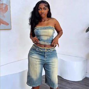 Conjunto de 2 piezas de mezclilla para mujer, top y shorts, de algodón, a la moda, deportivo, precio de fábrica, con logo personalizado, venta al por mayor 2026 - Product Image 1