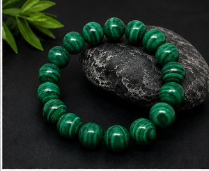 Bracelet en perles rondes de malachite, bracelet en pierres précieuses vertes naturelles, bracelet extensible en perles de malachite rondes, bijoux bohèmes - Product Image 2