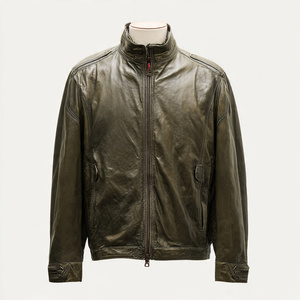 Veste en cuir de haute qualité, très élégante et stylée - Product Image 3