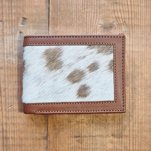 Cartera de Cuero Genuino de Alta Calidad con Estampado Animal de Pelo de Vaca, Cartera de Diseño Unisex, Venta al por Mayor - Product Image 1