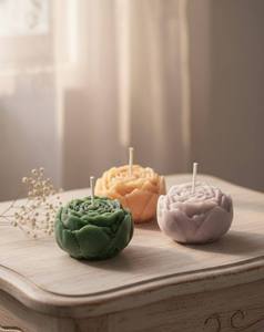 Velas Aromáticas de Lujo Hechas a Mano con Diseño Floral, Cera de Parafina Ecológica 100% Orgánica, Decorativas para Bodas, Diwali, Año Nuevo - Product Image 3