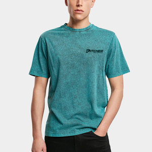 Camiseta con efecto lavado ácido para hombre, material de algodón suave, estilo casual y moderno para uso diario. - Product Image 1