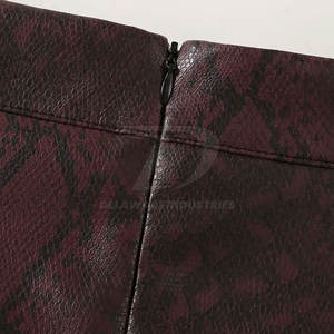 Jupe Courte en Cuir Élégante Taille Haute Coupe Ajustée en Cuir Véritable Tendance pour Fêtes et Usage Quotidien Tenue Confortable - Product Image 3