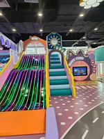 Équipement de terrain de jeu intérieur pour enfants Ensemble de jeu souple Manèges de parc à thème Aire de jeu douce intérieure pour enfants