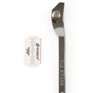 Manual Hip Elevator Stainless Steel Orthopedic Surgical Lift Tool with Replaceable Blade Dishwasher Safe for Joint Exposure - Product Image 4