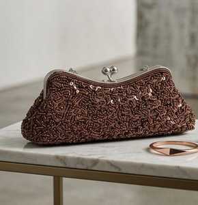 Pochette élégante en pierre brodée avec rabat, sac à bijoux de créateur pour soirée, avec bandoulière perlée et sequins brodés - Product Image 1