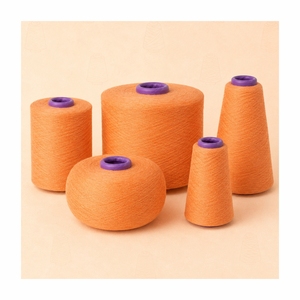 Hilo de algodón 100% anaranjado, hilado en anillo, para productos de punto, absorbente de humedad, con patrón teñido, hecho en India. - Product Image 3