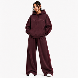 Conjunto Deportivo Unisex ONE APEX Borgoña, Sudadera con Capucha Extra Grande, Pantalones Anchos de Algodón Grueso, Ropa Urbana Premium de Secado Rápido - Product Image 1