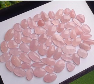 Venta al por Mayor de Gemas Sueltas de Cuarzo Rosa Natural, Cabujón Ovalado Pulido de 6x8-15x20mm para Collares y Pulseras - Product Image 1