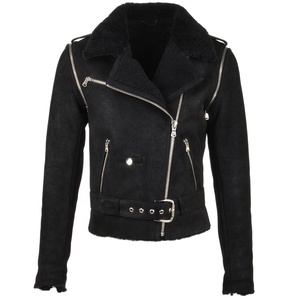 Chaqueta de Motociclista de Cuero Genuino para Mujer con Ribete de Piel y Cierre de Cremallera, Estilo Invernal - Product Image 4
