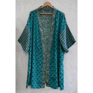 Robe kimono longue vintage en soie patchwork, peignoir bohème de luxe fait main, grande taille, respirant, automne - Product Image 1