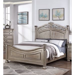 Letto Matrimoniale in Metallo Argento Anticato con Testiera e Pediera dal Design Tradizionale Unico - Letto Formale - Product Image 1