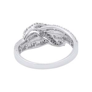 Anillo de Oro Blanco Sólido de 18K con Diamantes Naturales en Forma de Baguette y Diseño de Nudo Cruzado, Joyería Fina, Memoria Jewels, Venta al Por Mayor - Product Image 5