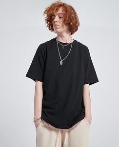 เสื้อยืดคอกลมแขนสั้นสีเทาเข้มทรงโอเวอร์ไซส์สำหรับผู้ชาย ผ้าเจอร์ซีย์ถักแบบลำลอง สีพื้นเรียบ ย้อมสีเดียว ผ้าฝ้าย สไตล์สตรีทแวร์ - Product Image 6