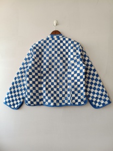 Veste matelassée en coton à motifs floraux : Légère et style bohème - Product Image 6