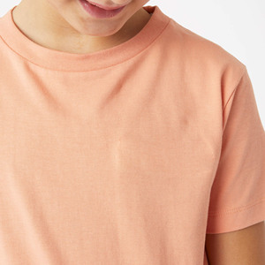 Chemise de compétition équestre de haute qualité, extensible dans 4 directions, en tissu technique doux au toucher, idéale pour la compétition et les spectacles. - Product Image 4