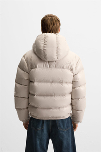 Veste matelassée gris perle avec logo personnalisé, coupe classique, col montant, poches zippées, vêtements d'extérieur d'hiver, vestes en duvet de canard personnalisées - Product Image 5