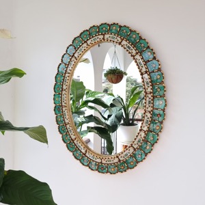Beautiful Green Glass Panel Decorative Oval Shape Mirror Ideal For Special Occasion Home Decor And Gifting Purpose From India - Product Image 3