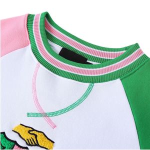 เสื้อสเวตเชิ้ตคอกลม AKA Crest Opp Sleeve Chenille สีขาว เขียว ชมพู แขนเสื้อแบบแร็กแลน ปักลาย สำหรับผู้หญิงและผู้ชาย - Product Image 4