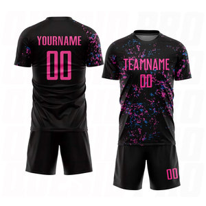 Maillot de football personnalisé noir, rose et bleu clair avec impression par sublimation – T-shirt d'équipe de football personnalisé pour homme - Product Image 3