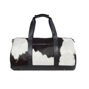 Bolsa de Viaje Grande Personalizada de Cuero Vacuno con Cierre de Cremallera con Diseño de Pelo de Vaca y Logotipo Personalizado para Hombre - Product Image 4