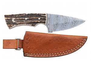 Couteau utilitaire d'extérieur à lame fixe en acier Damas fait main avec manche en bois de cerf - Product Image 3