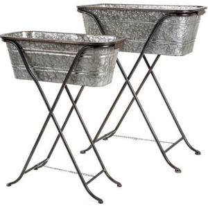 Macetas de metal galvanizado vintage sobre soporte plegable de hierro, juego de 2, estilo vintage, decoración para interiores y exteriores, jardín, hogar, macetas rectangulares. - Product Image 1