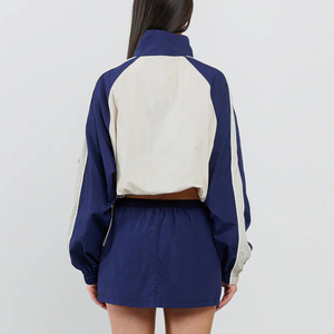 Ensemble deux pièces décontracté pour femme, coupe-vent en nylon uni avec fermeture éclair et short, idéal pour l'entraînement et les loisirs, avec blocs de couleur, personnalisable - Product Image 6