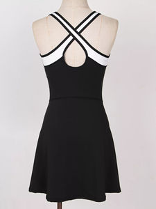 Robe de tennis sans manches pour femme, noire et blanche, à blocs de couleur, col rond, vêtements de sport ajustés, vêtements d'été - Product Image 4