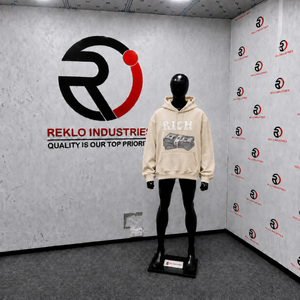 Sweat à capuche oversize beige en molleton avec appliqué lettres et motif 'Money Stack' imprimé, style streetwear pour hommes, vente en gros, tailles variées - Product Image 3