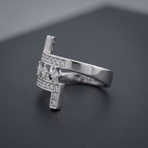 Anillo de Compromiso Minimalista de Oro Sólido de 14K para Mujer con Diamante Sintético Cultivado en Laboratorio, Corte Brillante Redondo, Certificado IGI, Moderno - Product Image 1