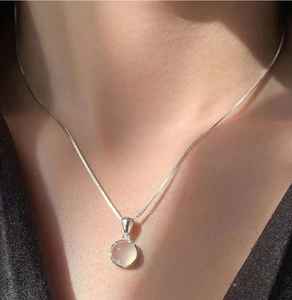 Collier ange en résine, chaîne corde tendance, bijoux à la mode, mariages, fêtes, fait main, luxueux, de créateur - Product Image 5