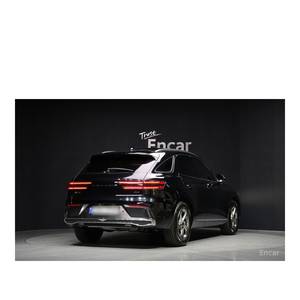 Genesis GV70 2.5T AWD 2024, SUV a Gasolina con 8,891 km, Caja de Cambios Automática, Asientos de Cuero, Cámara Trasera, Volante a la Izquierda - Product Image 2