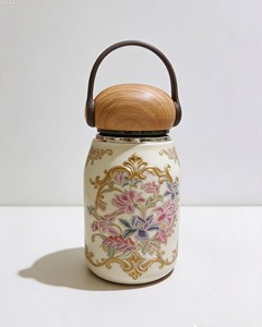 Offre Spéciale – Gobelet Isotherme 100 % Acier Inoxydable à Motifs Floraux avec Couvercle en Bois – Léger, Écologique et Portable pour Café et Thé en Voyage - Product Image 1
